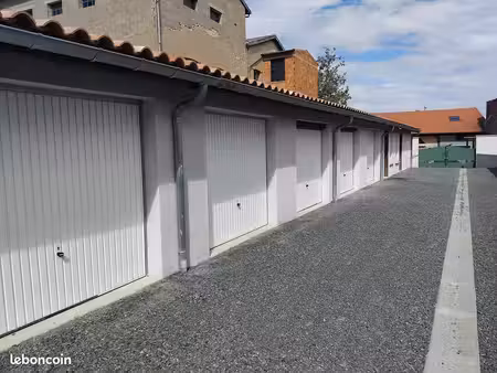 garage a loué