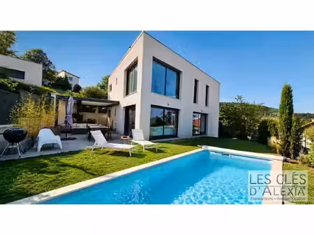 villa d’architecte d’exception – vue sur les alpes  piscine & domotique