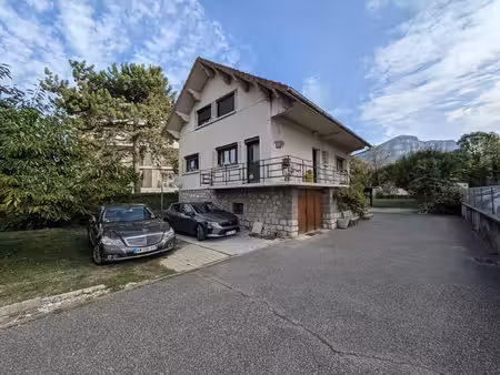 bassens - maison familiale de 111m2 sur grand terrain constr