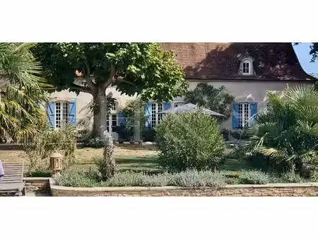 maison avec piscine et jardin ruffey-lès-beaune (21)