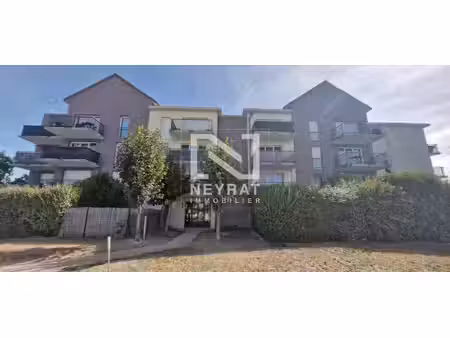 appartement familial 3 chambres et 2 garages
