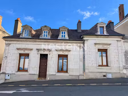 vente charmante maison de 101.72 m² avec 2 chambres  centre ville de château-du-loir (7250