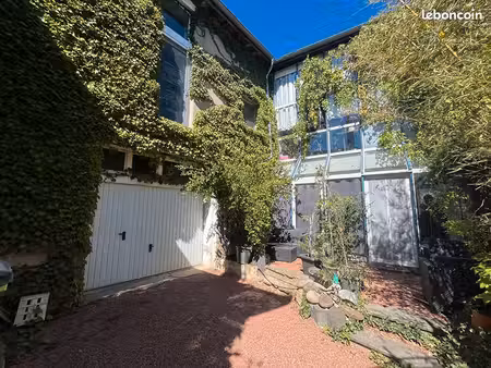 maison de village 6 pièces 262 m²