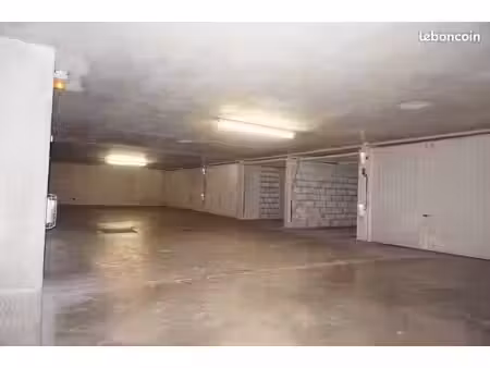 garage rue du docteur rollet villeurbanne