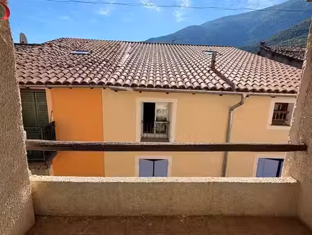 studio 1 pièce 27 m²