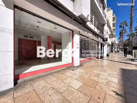 local commercial 58 m²