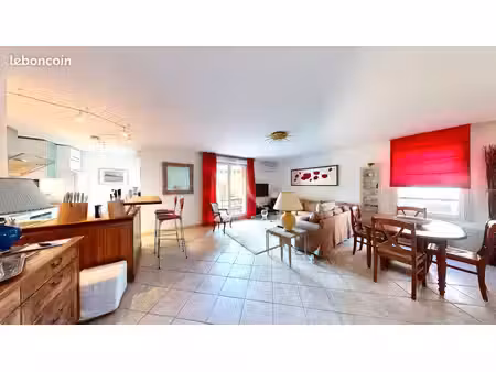 appartement 4 pièces 93 m²