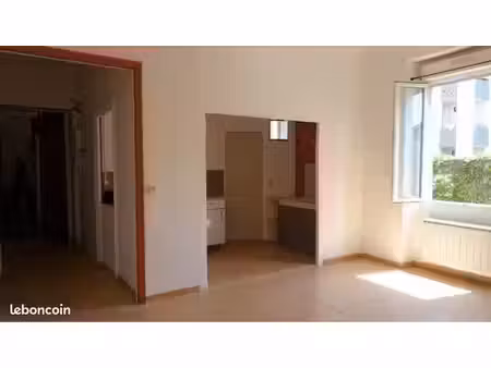 à louer studio 33m2