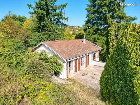 maison 6 pièces 149 m²