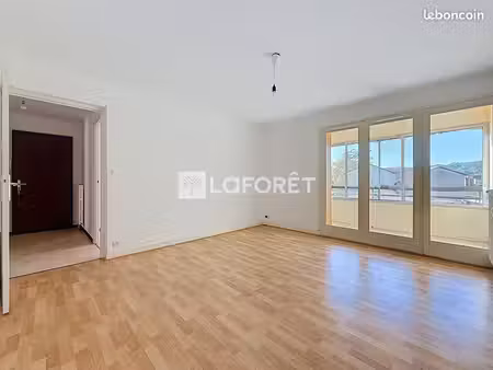 appartement 4 pièces 84 m²