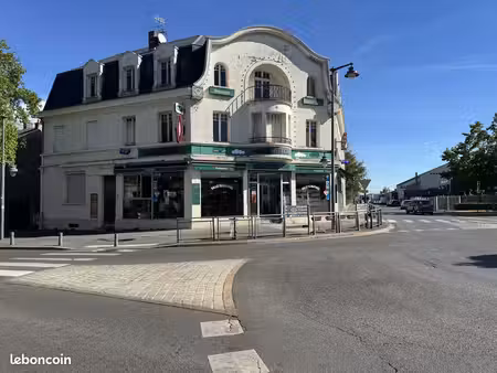 bar  fdj  pmu  tabac 100 m² chauny