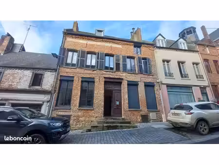 immeuble 8 pièces 165 m²