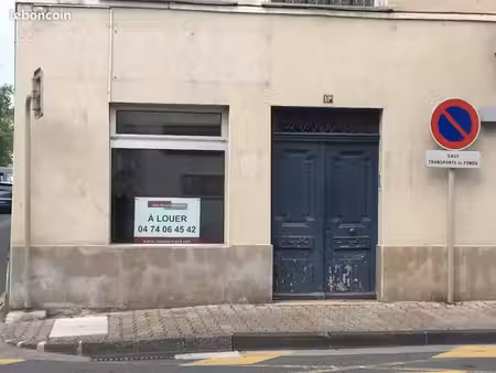 local commercial 15 m²