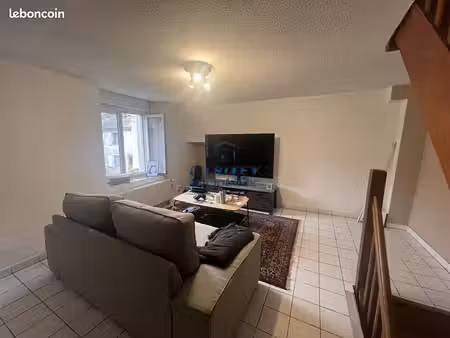 maison de ville 3 pièces 60 m²