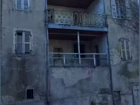 lapalisse – à deux pas du château – 287 m² – projet investisseur – 69 000 frais d'agence i