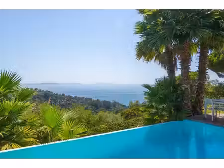 villa de luxe à vendre à rayol-canadel-sur-mer