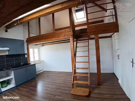 immeuble 3 pièces 139 m²