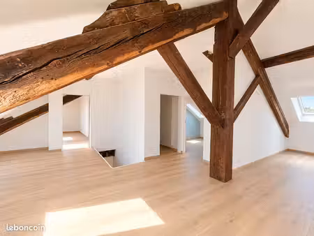 appartement 3 pièces 92 m²
