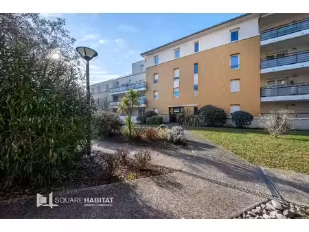 tournefeuille appartement de type 2 avec balcon et parking