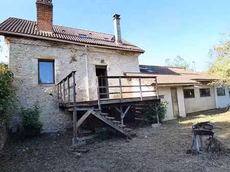 maison 110 m2 / 3 chambres / garage / terrain 2660m²