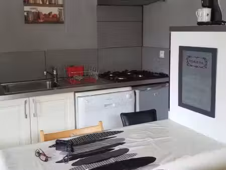 appartement meublé  parking  jardin