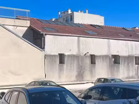 place de parking dans résidence securisée