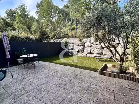 appartement avec jardin et garage à louer à saint rémy de pro