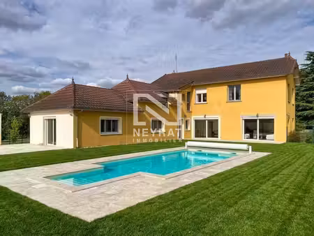 autun propriete avec piscine !