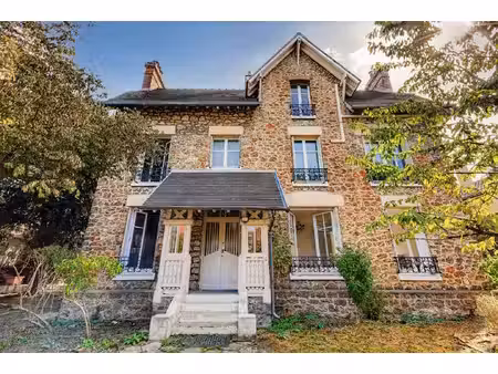 maison d'exception à meudon - 6 pièces  180 m²  jardin de 600 m²