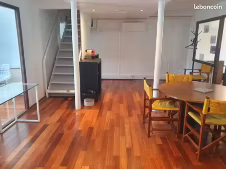bureaux à louer sur une péniche à suresnes