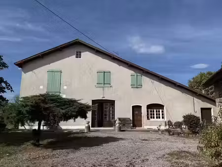 vente maison 6 pièces 167 m² à saint-girons-en-béarn (64300)  189 000 €