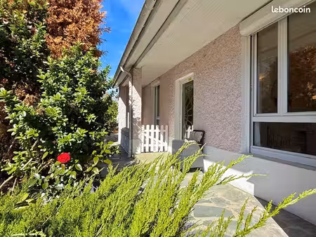 pavillon 4 pièces 87 m²