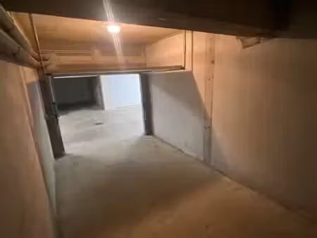 loue garage â porto vecchio même