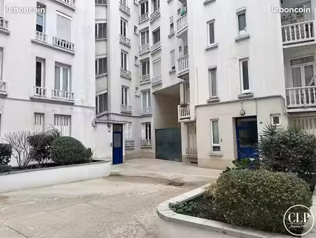 studio rénové 23 m2