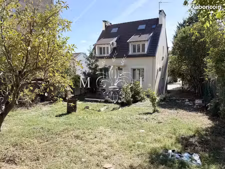 maison 11 pièces 250 m²