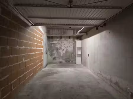 location garage 10 m² à rodez (12000)