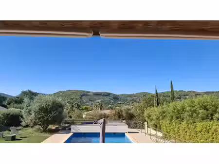 vente maison 5 pièces 128 m² le beausset (83330)