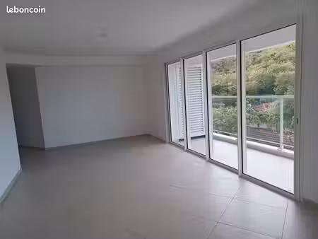 appartement 3 pièces 59 m²