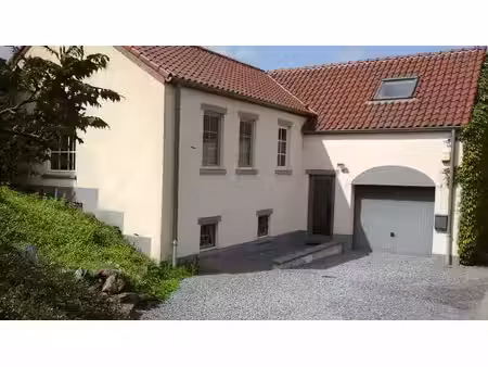 maison dans la campagne sonnégienne