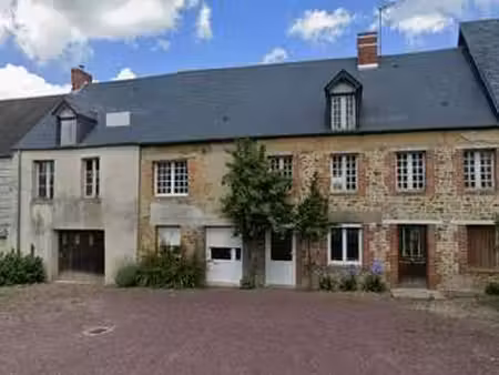 vente maison à bourgvallées (50750) : à vendre / 118m² bourgvallées