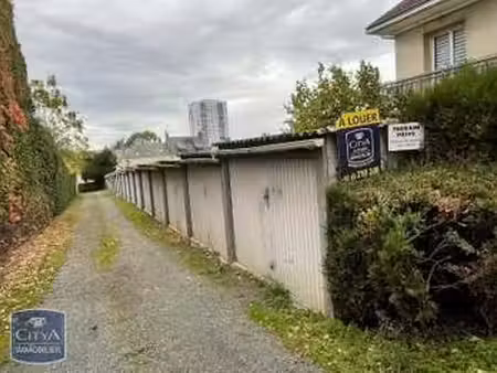 location garage box et parking à coulaines (72190) : à louer / coulaines