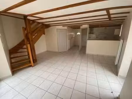 location maison à saint-martin-des-tilleuls (85130) : à louer / 85m² saint-martin-des-till