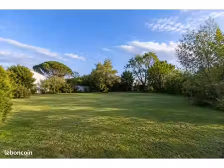 terrain 373 m² saint jean de liversay