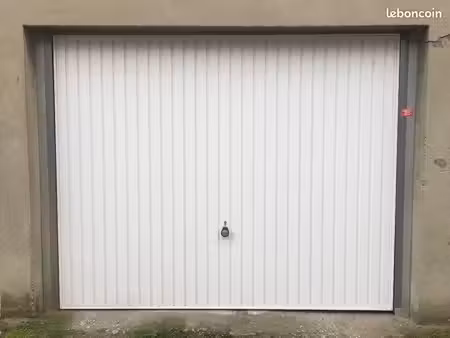 garage à louer