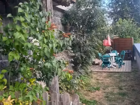 appartement au calme à louer à l'année à la tour d'auvergne