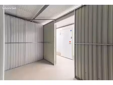 garage/box 7 m² osny