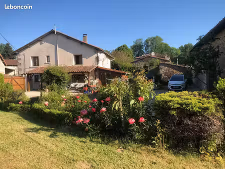 maison 6 pièces 135 m²