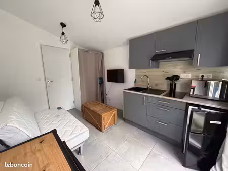 studio meublé