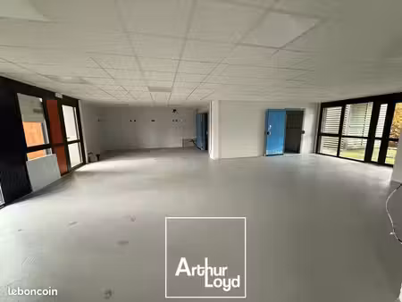 local commercial 174 m² brive la gaillarde