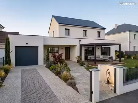 maison 5 pièces 145 m²